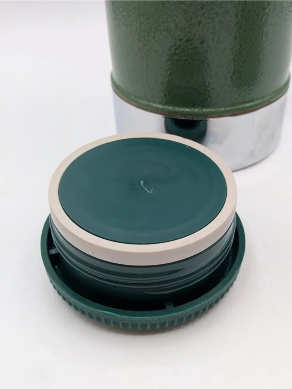 Stanley Classic 24 Ounce Wide Mouth Thermos Metal Bottle Green Vintage